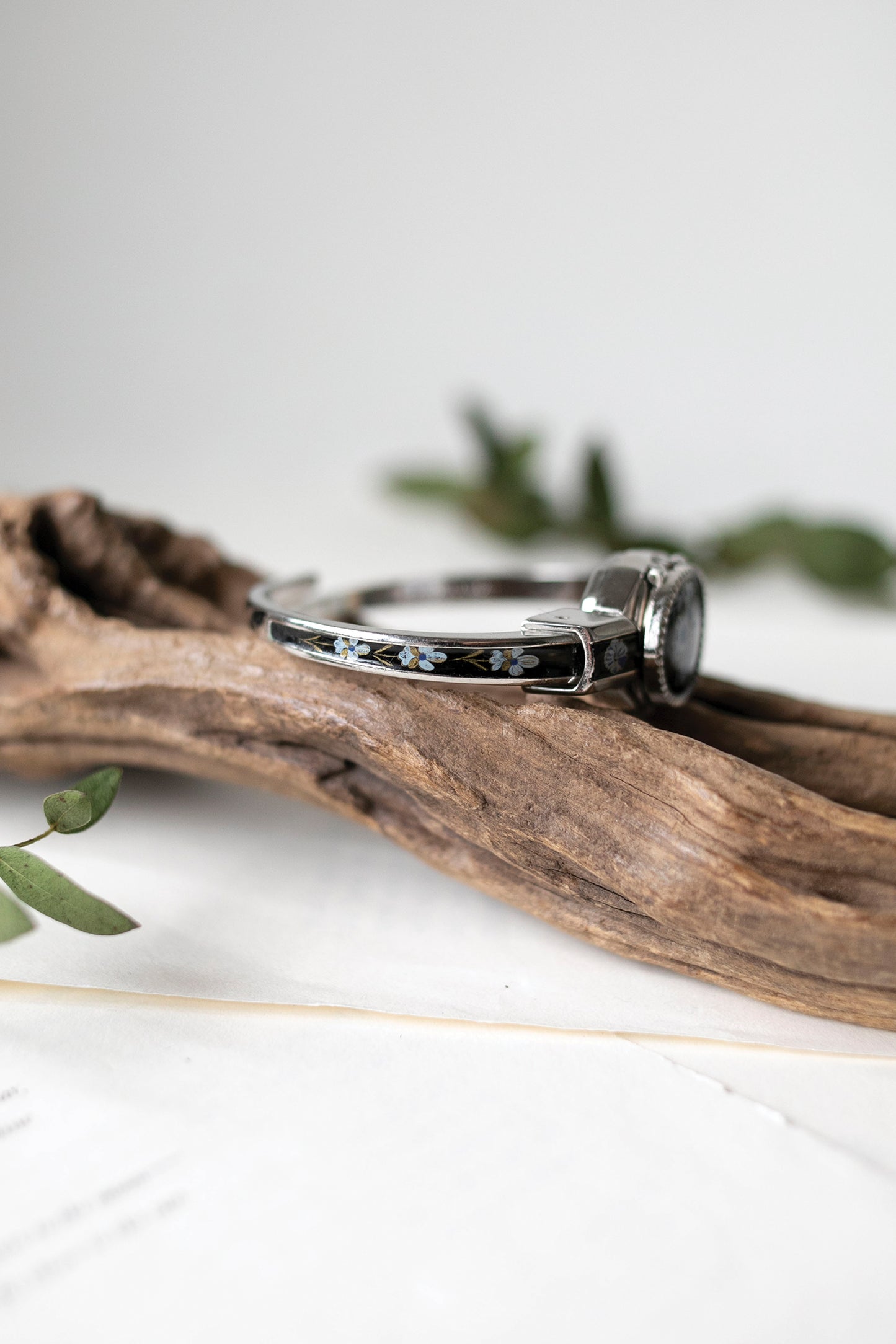 True Vintage: Blue Hibiscus (Peek-a-boo Flip Watch)