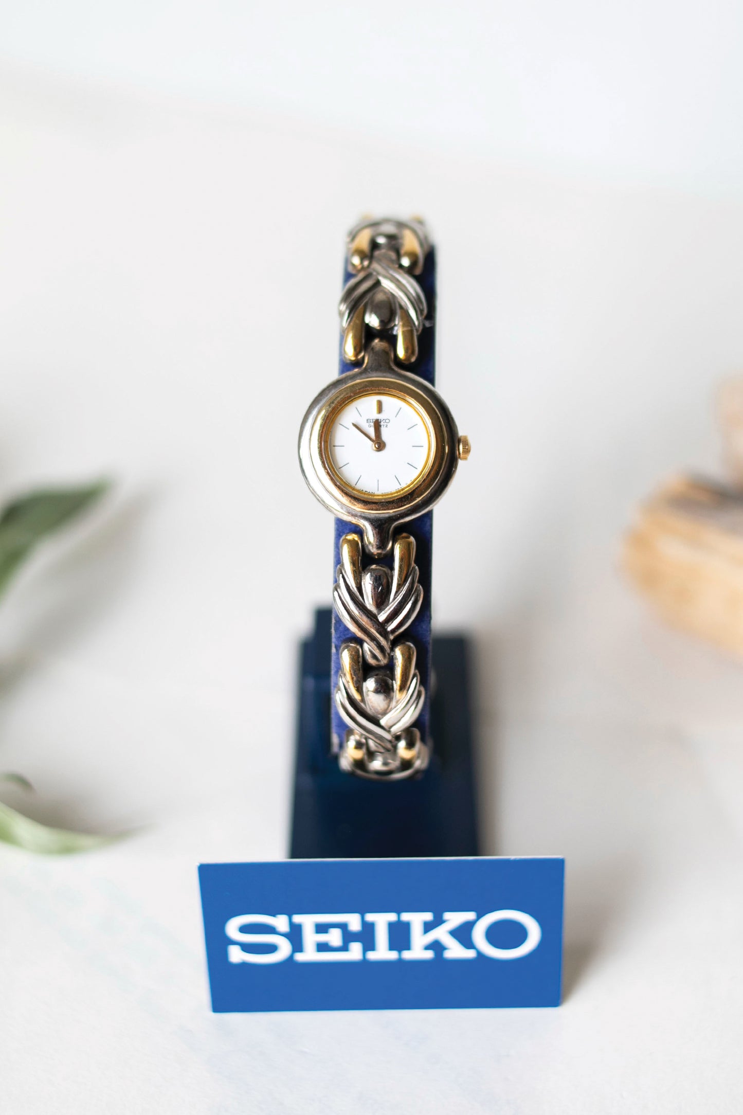 True Vintage: Seiko Alara (Dual-toned)