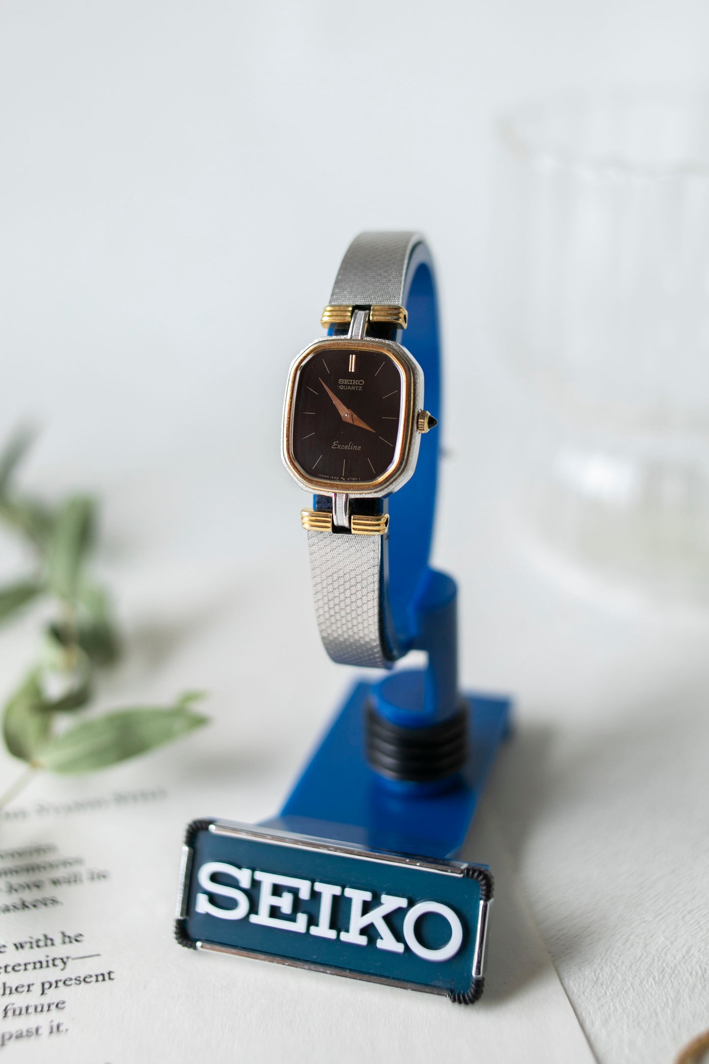 True Vintage: Seiko S187 (Black)