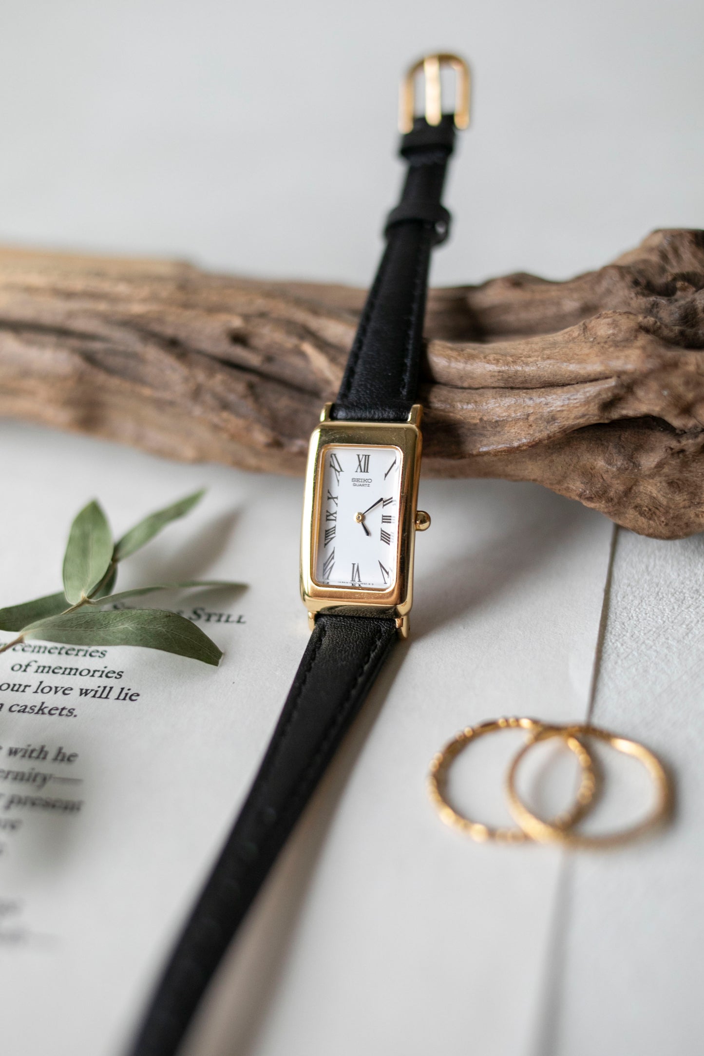 True Vintage: Seiko S268 (Gold)