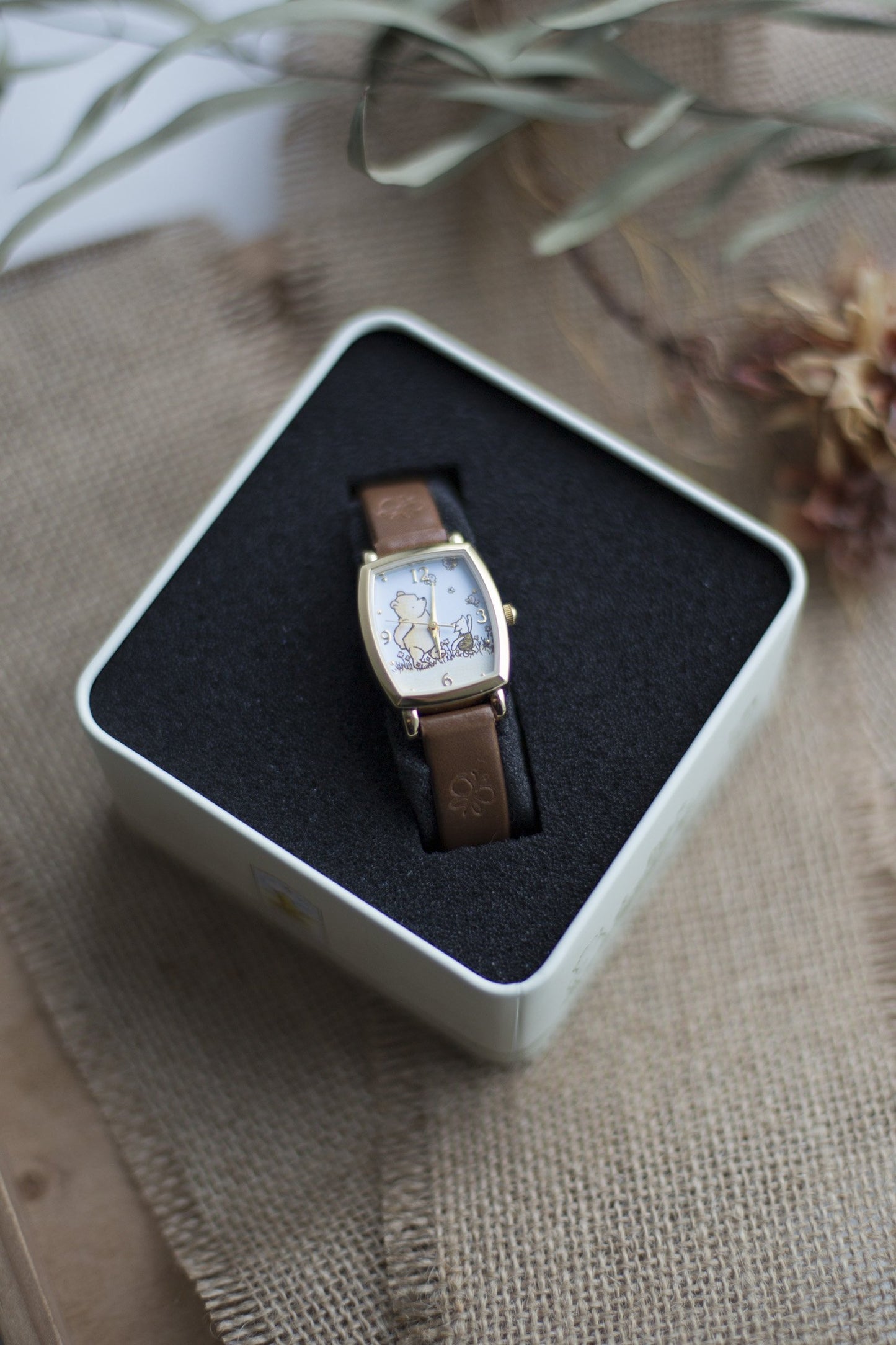 True Vintage: Classic Pooh & Piglet