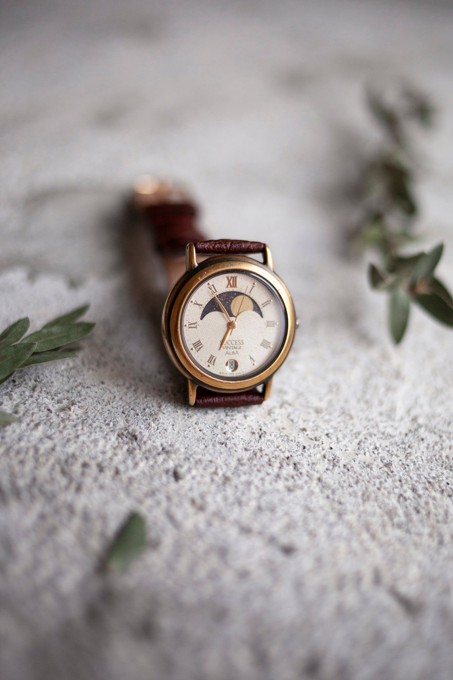 True Vintage: Alba Moonlight