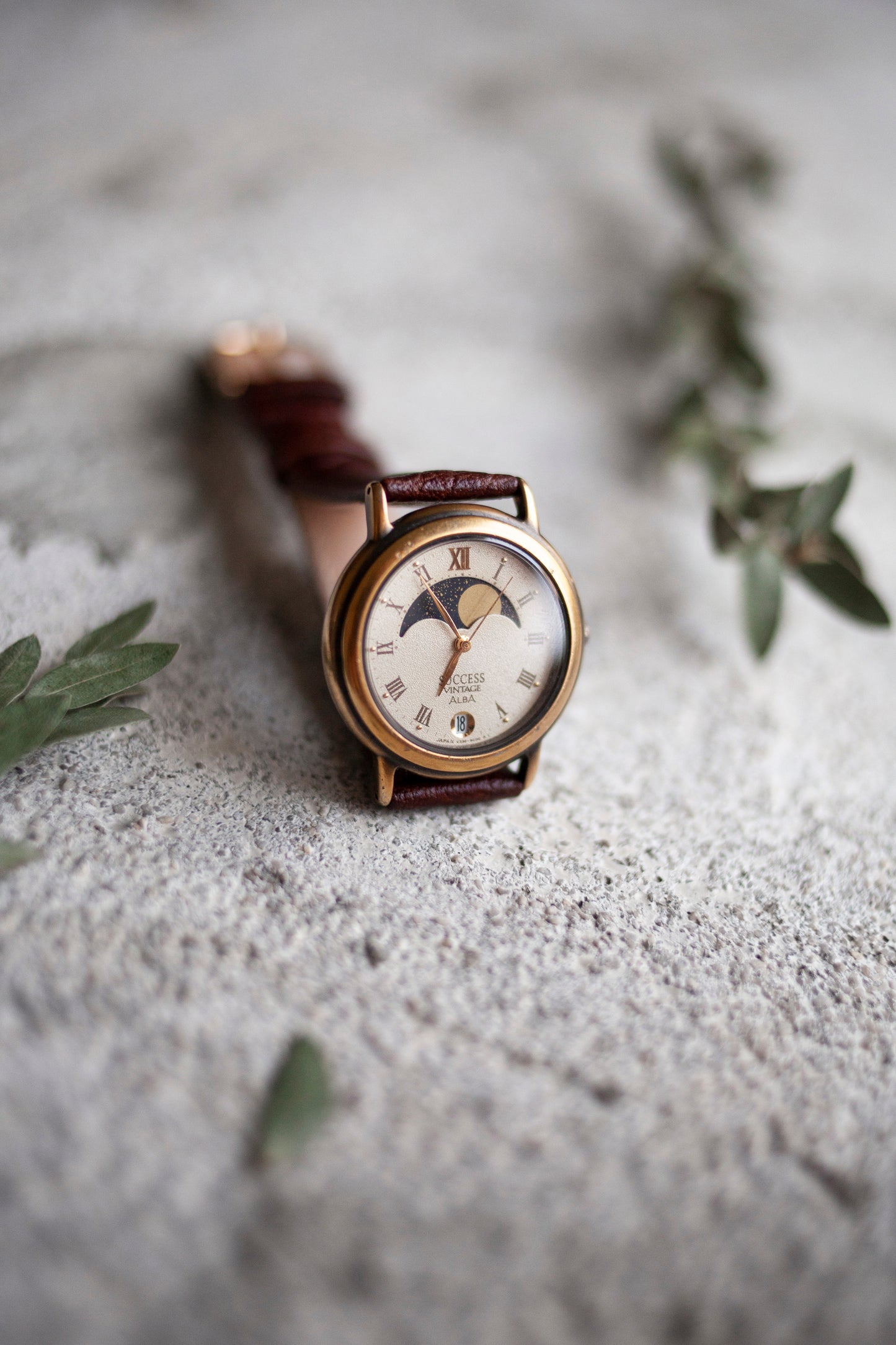 True Vintage: Alba Moonlight