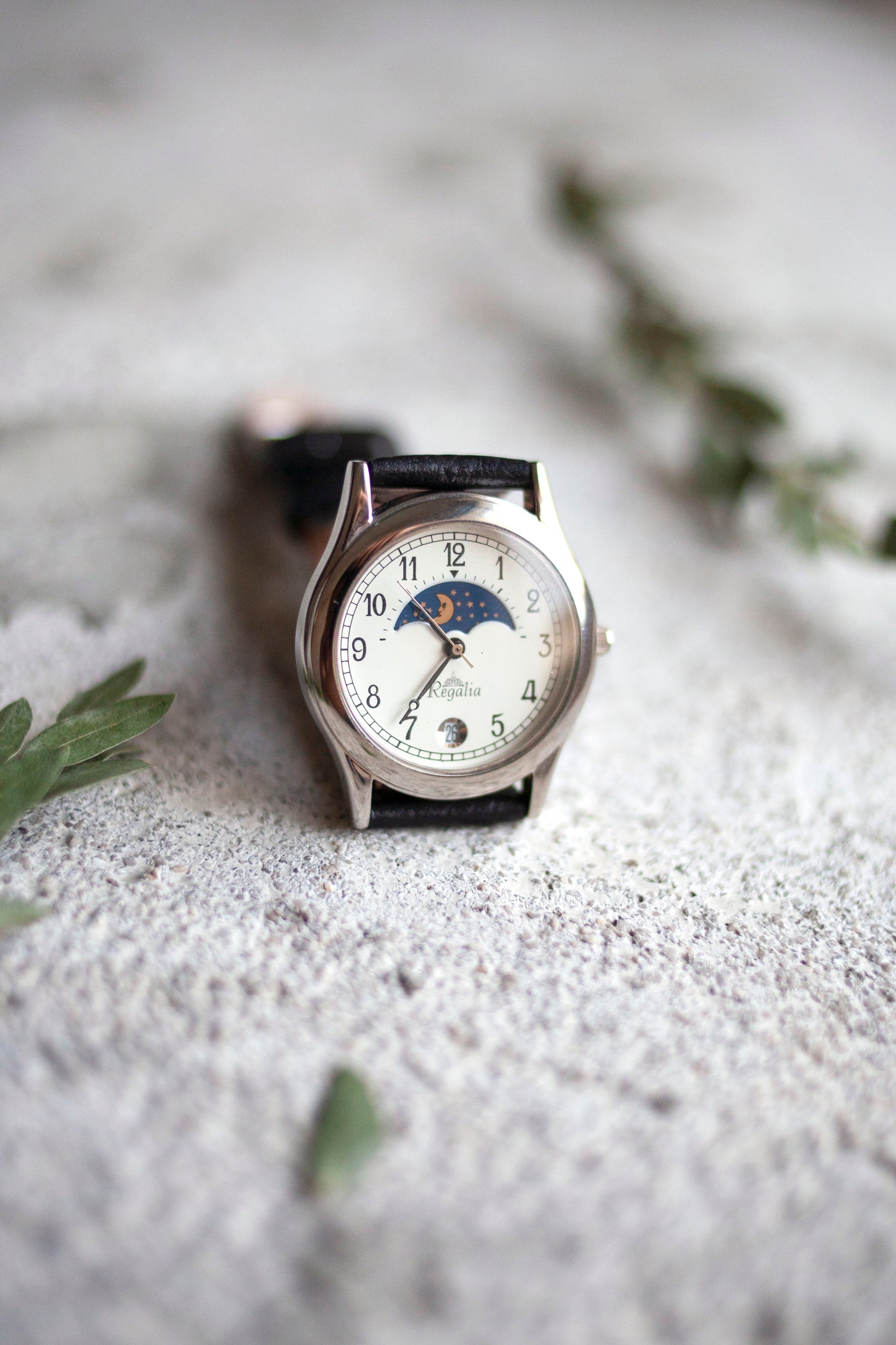 True Vintage: Regalia Sun (Silver)