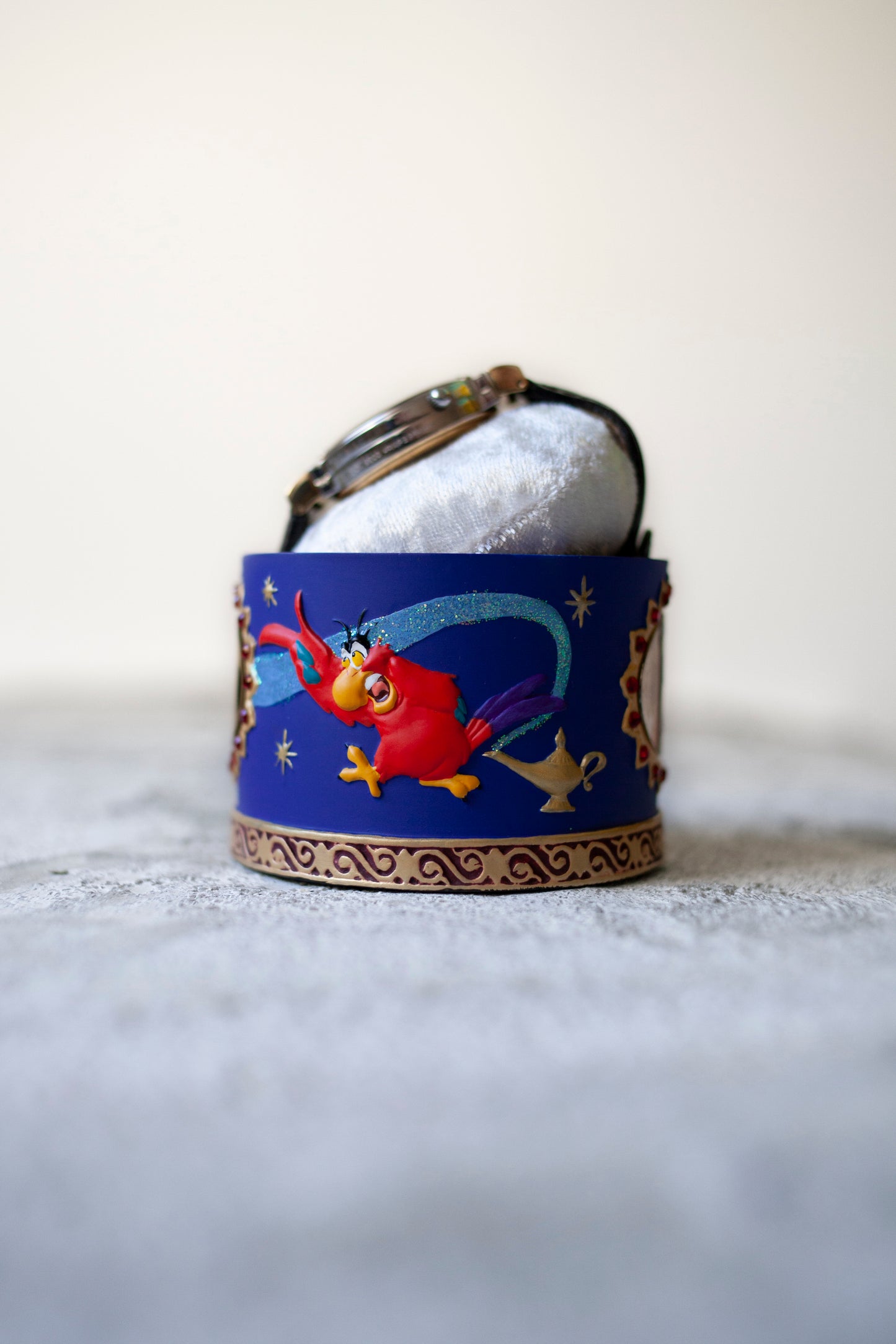 Premium Vintage: Limited Edition Reversible Aladdin & Jafar