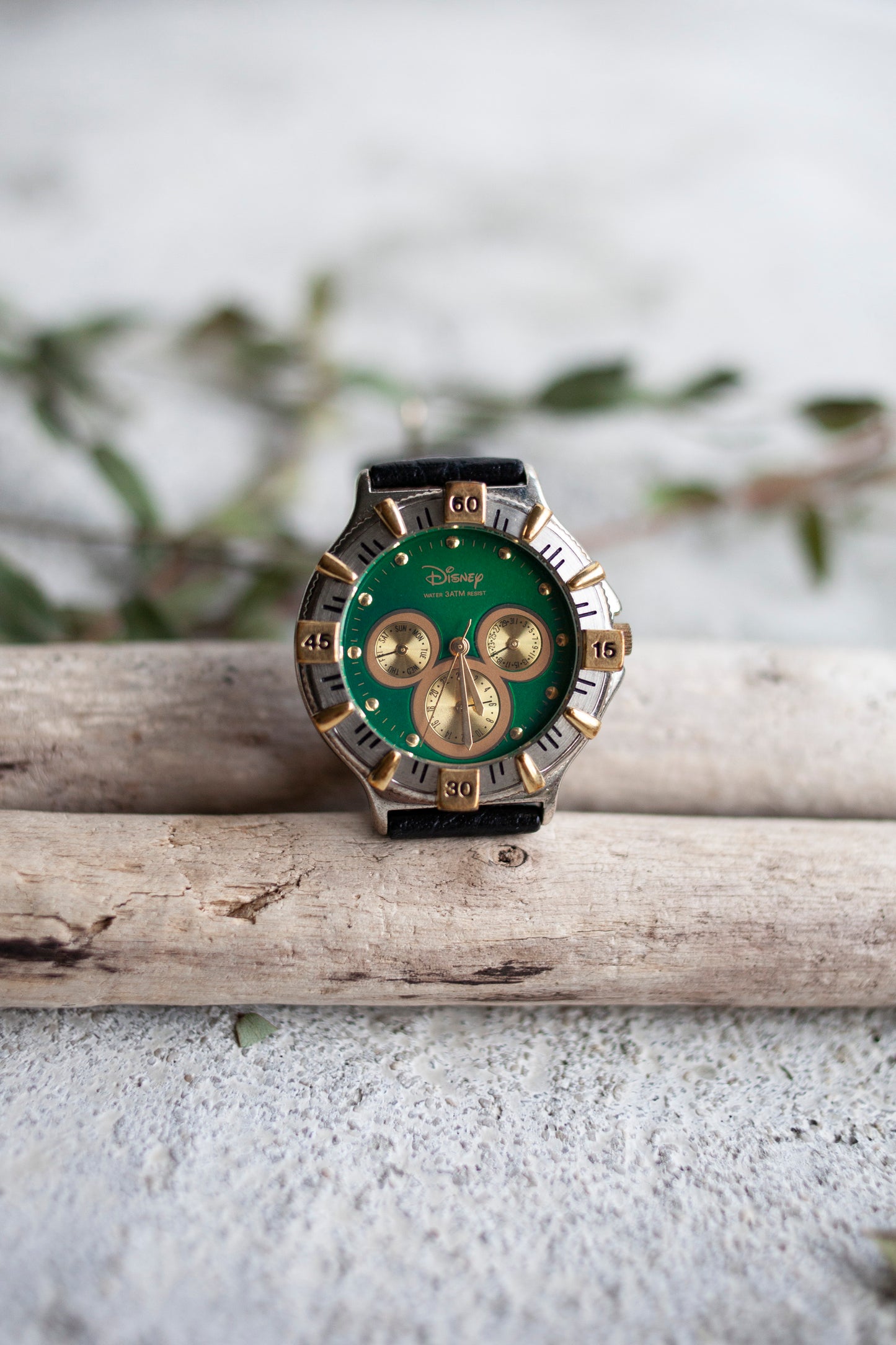 True Vintage: Mickey Emerald Chronograph