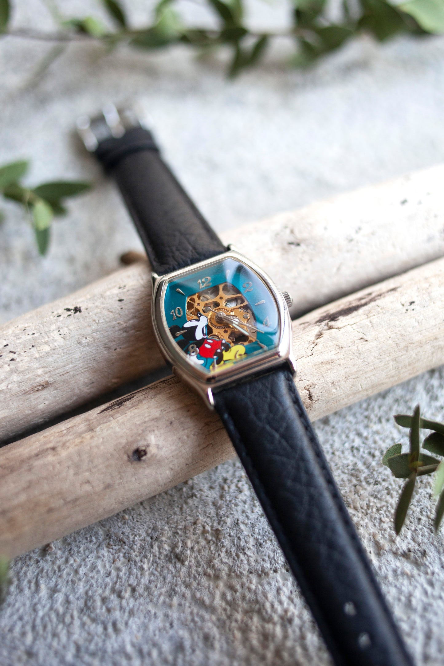 Premium Vintage: Winding Skeletal Mickey