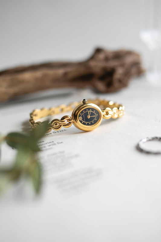 True Vintage: Mila (10906554368159)