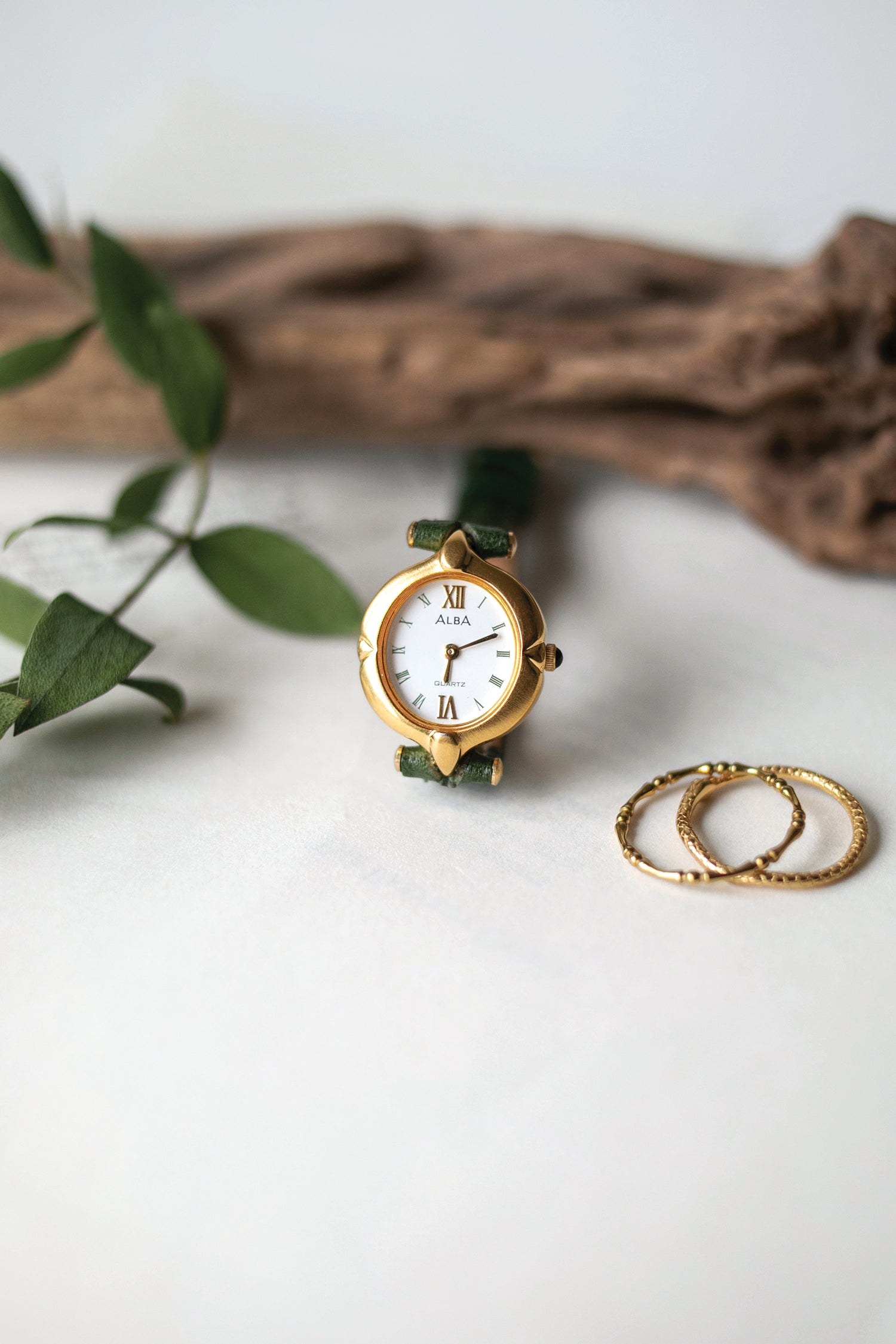 True Vintage: Alba A26 (Gold) (10881769898143)