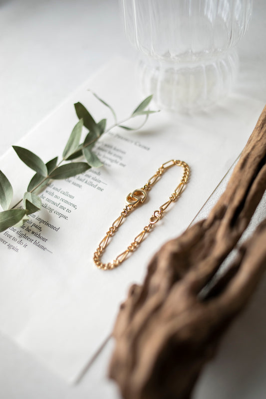 Vintage Jewelry: Christian Dior CD Chain Link Bracelet J-CD04