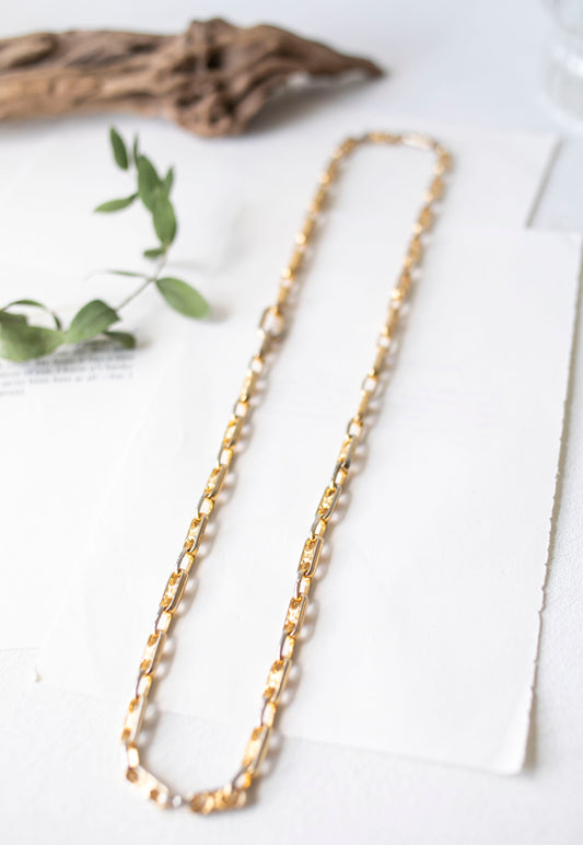 Vintage Jewelry: Celine Macadam Chain Necklace J-C03