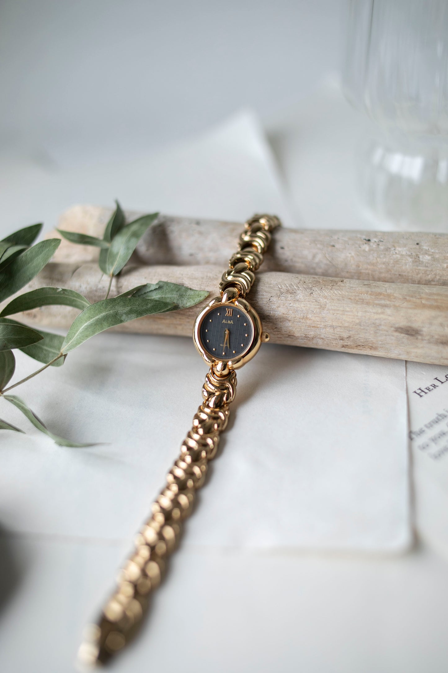 True Vintage: Alba Willow