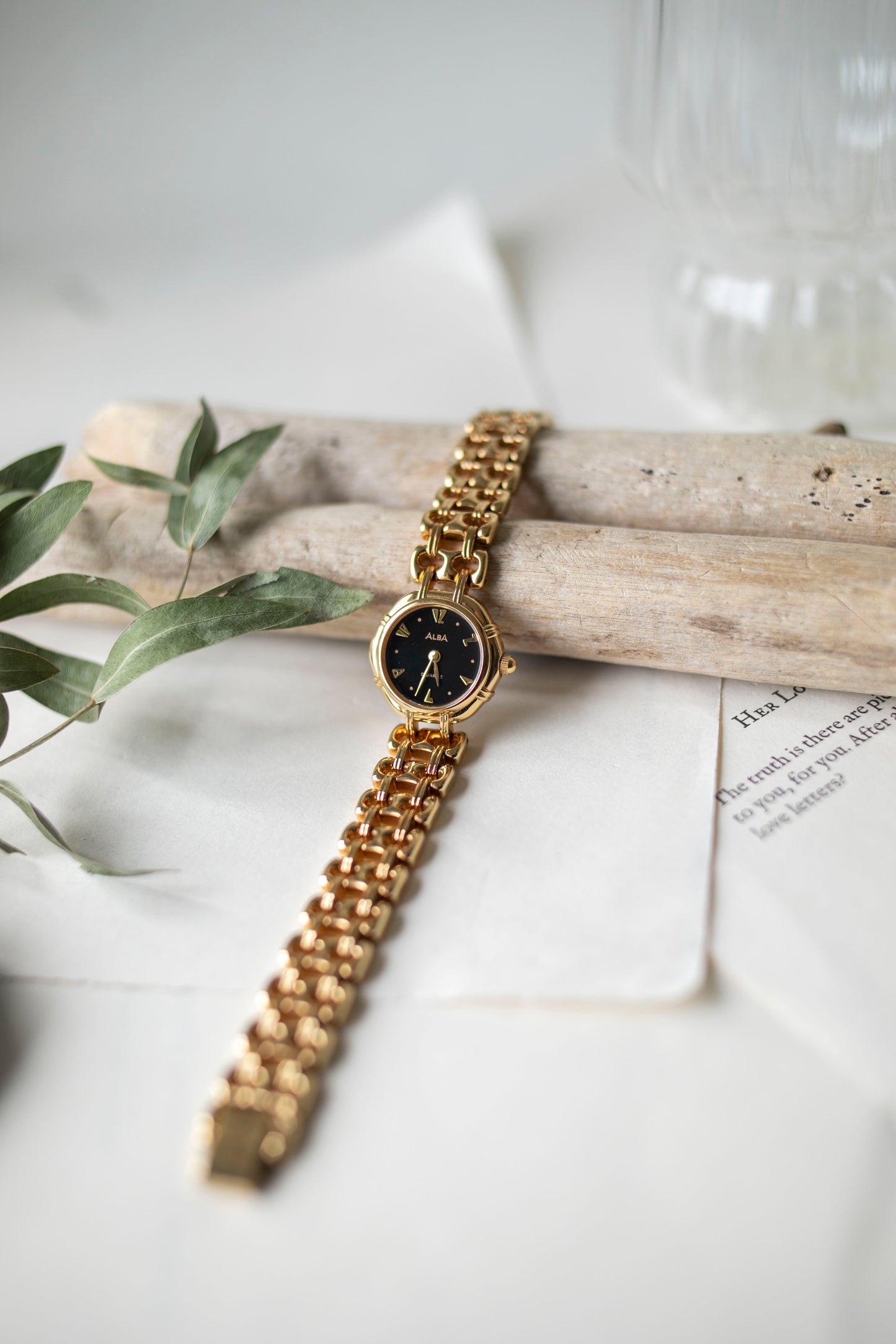 True Vintage: Alba Anya