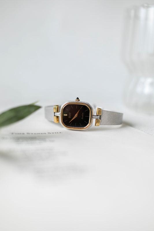 True Vintage: Seiko S187 (Black)