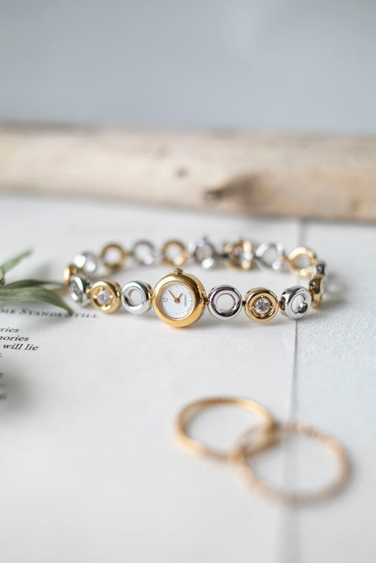 True Vintage: Seiko S231 (Dual-toned)