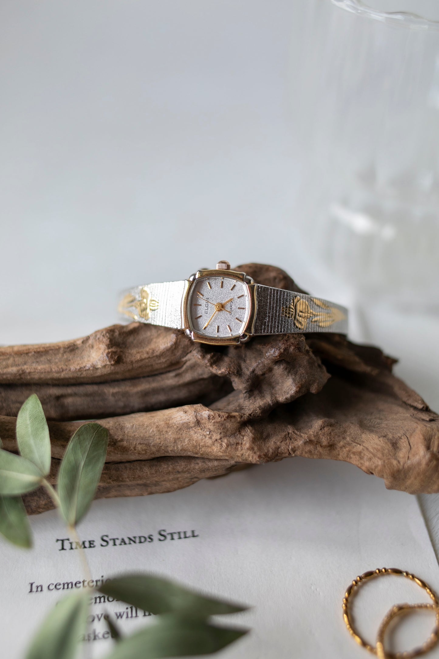 True Vintage: Elgin E5