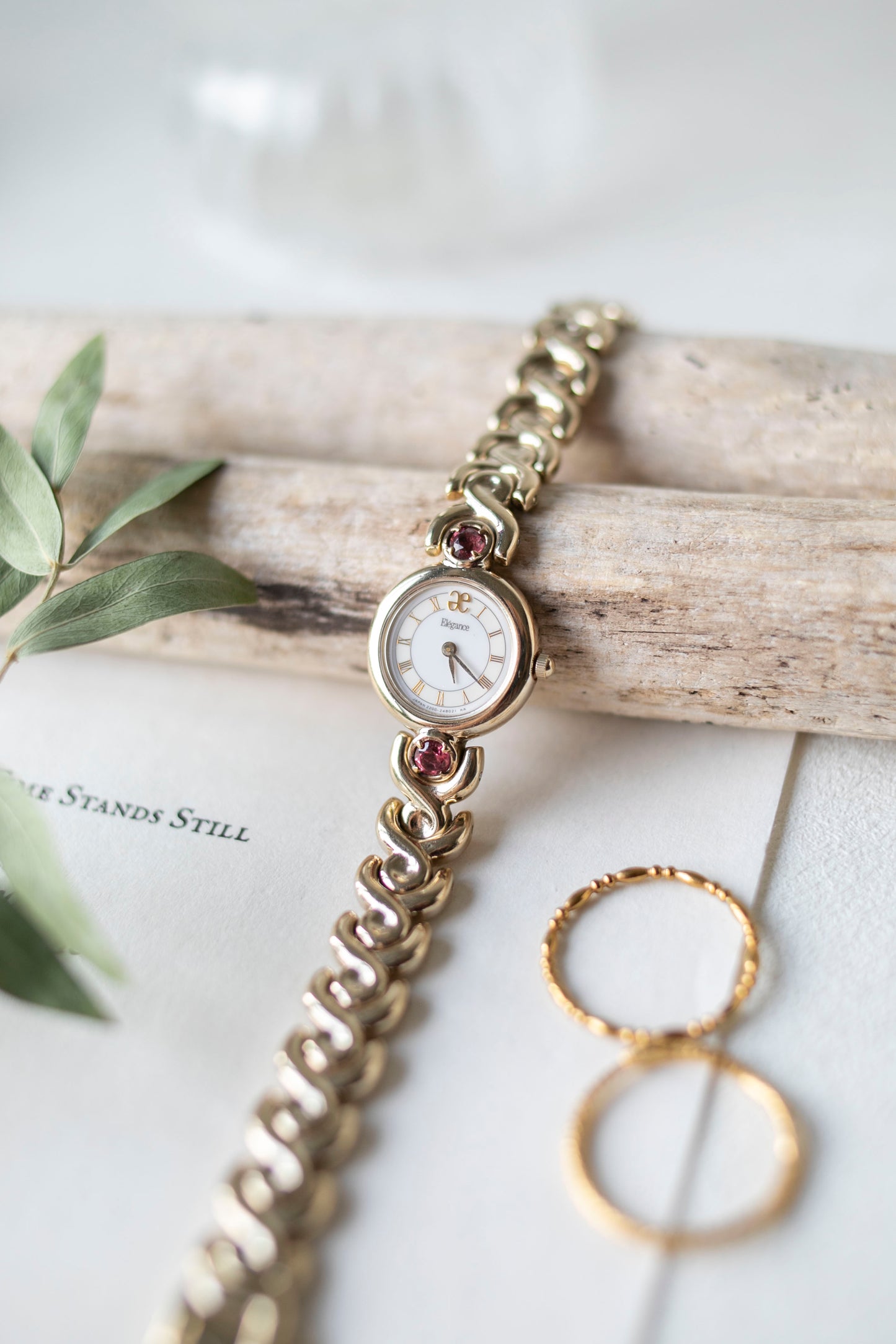 True Vintage: Citizen C24 (Gold)