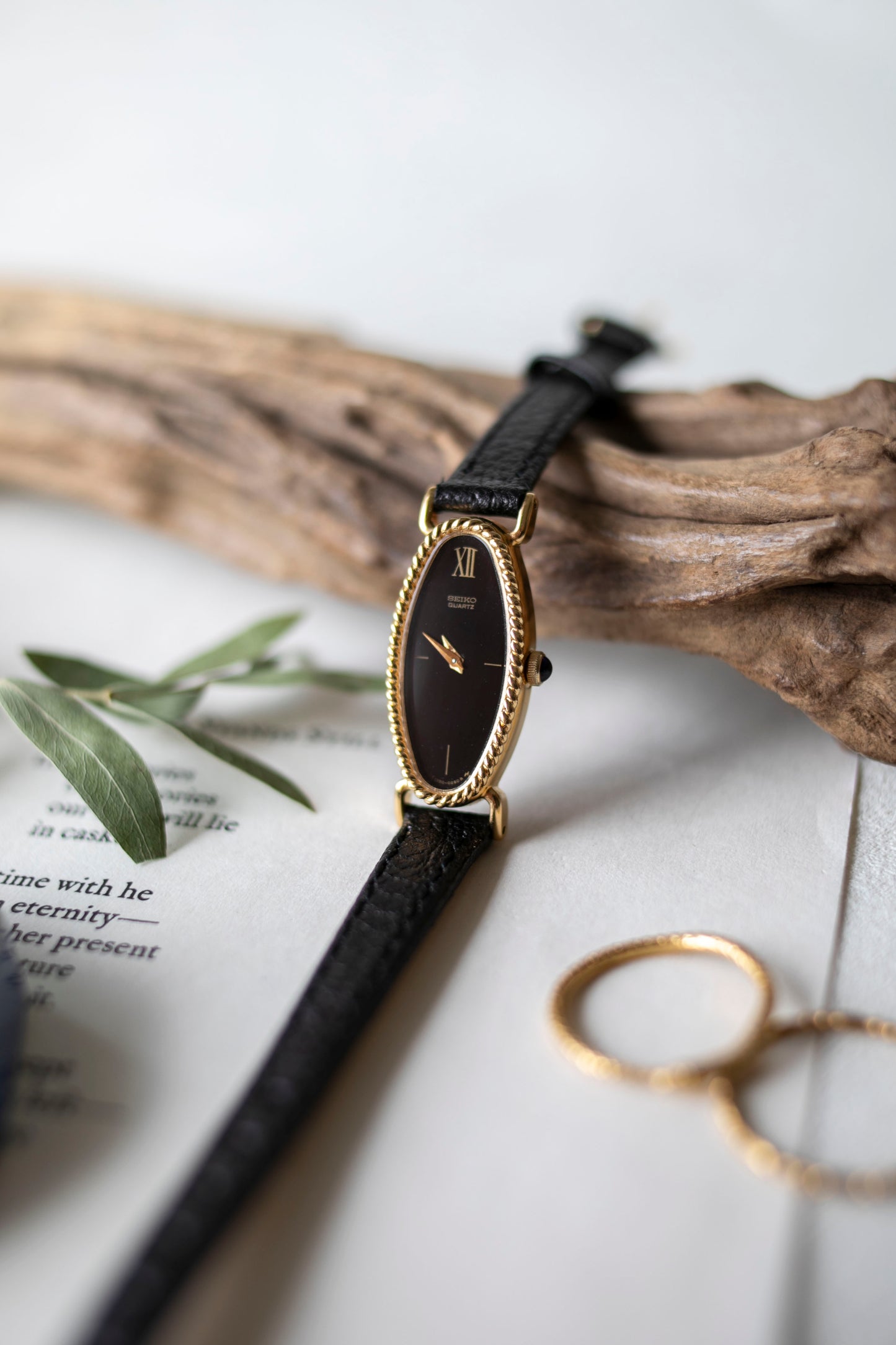 True Vintage: Seiko S305 (Black)