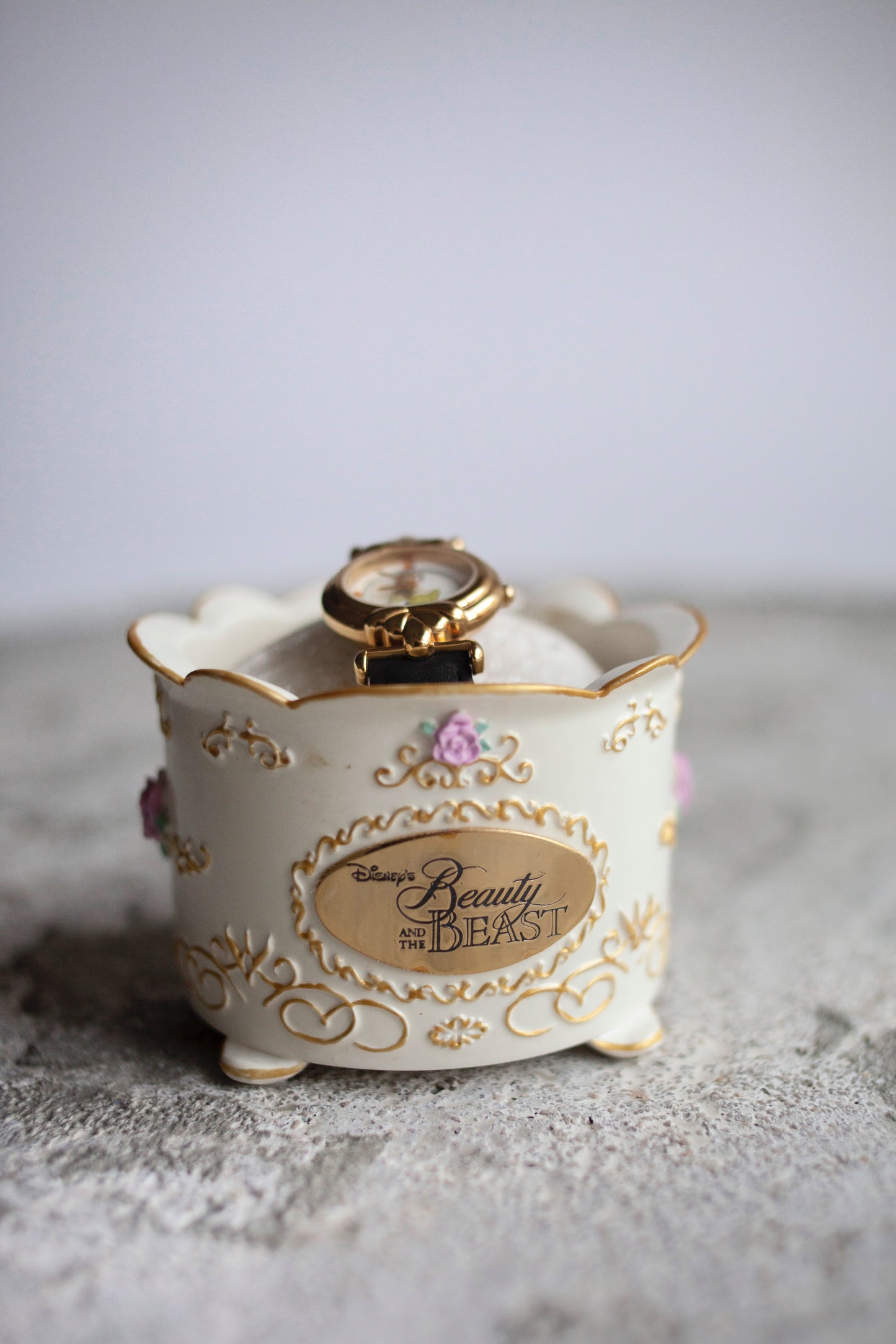 Premium Vintage: Statuesque Belle