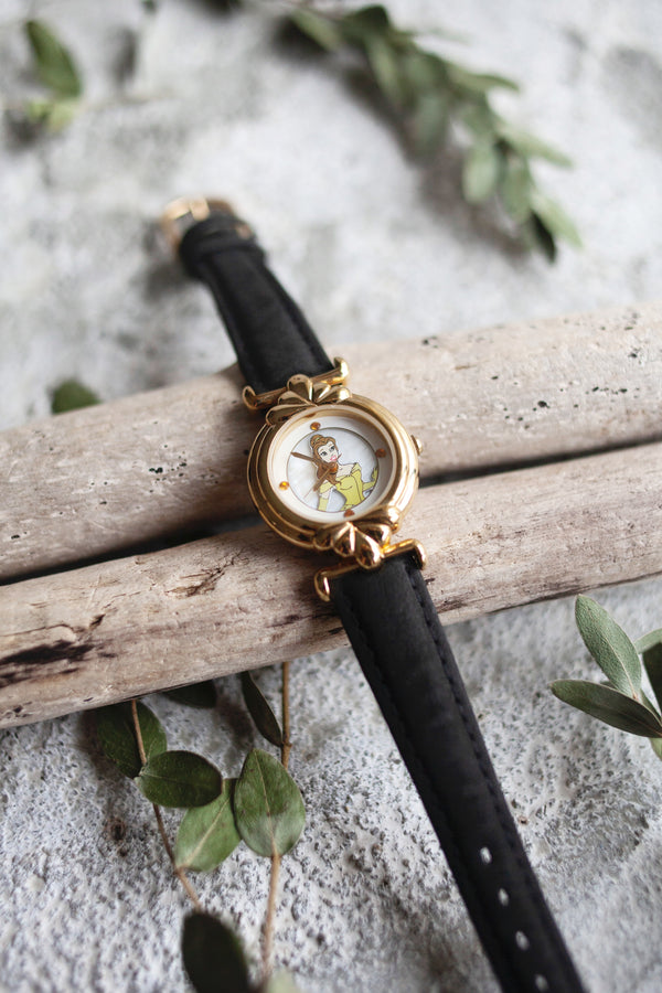 Premium Vintage: Statuesque Belle