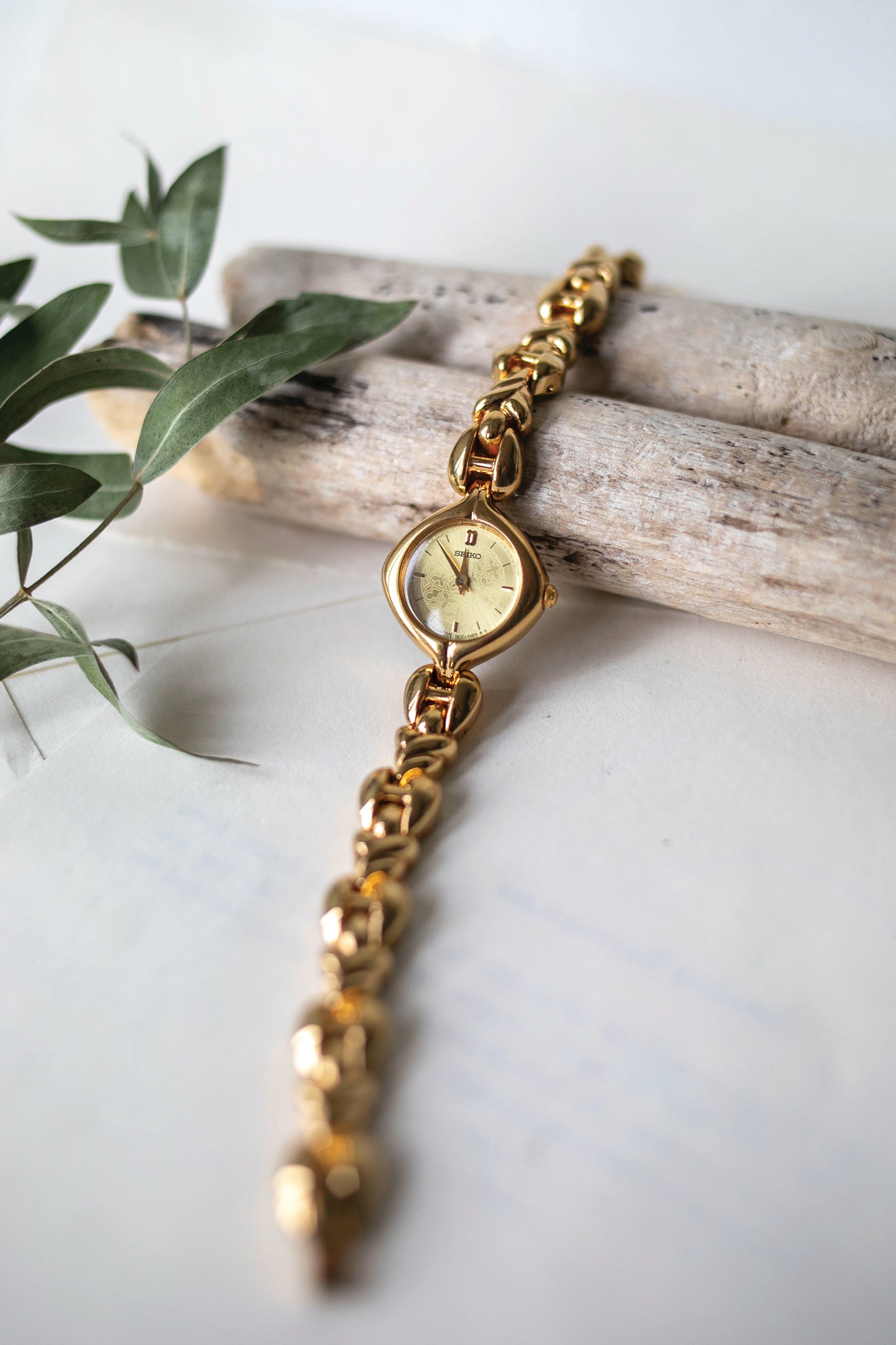 True Vintage: Seiko S7 (Gold)