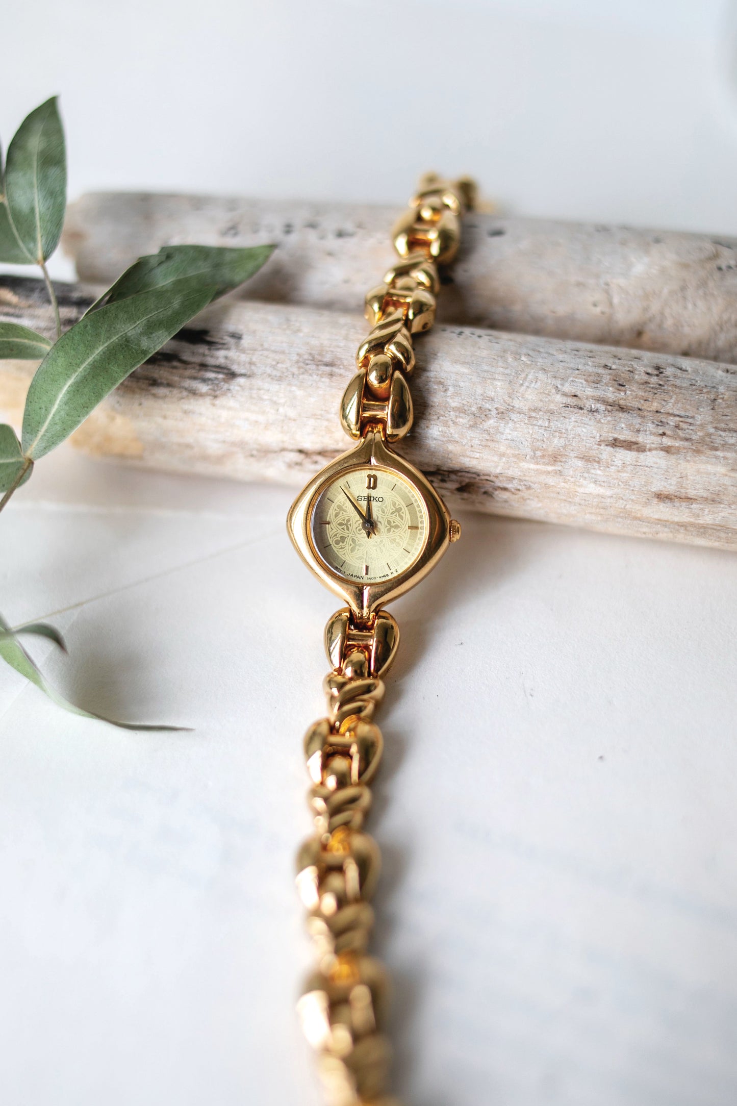 True Vintage: Seiko S7 (Gold)