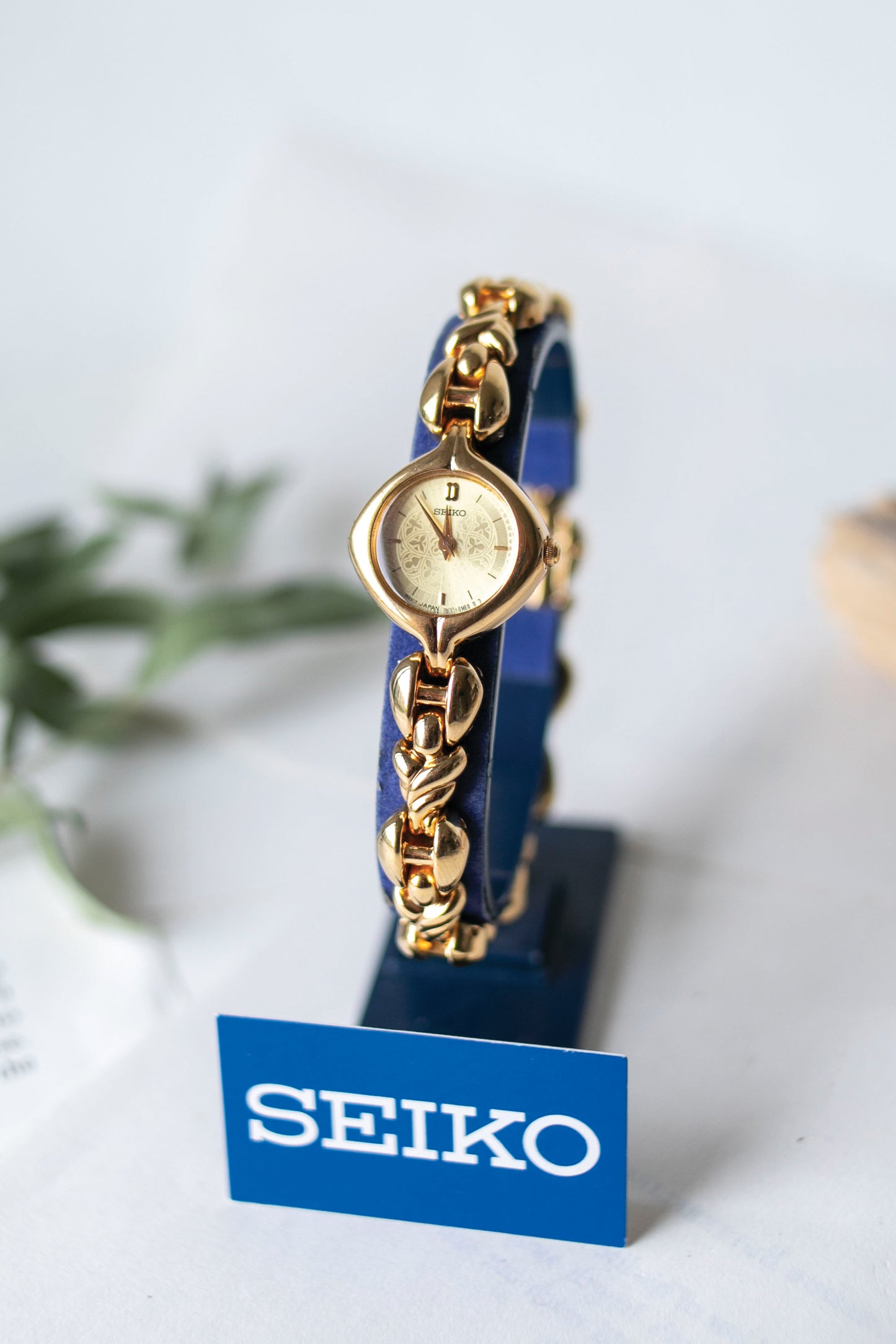 True Vintage: Seiko S7 (Gold)