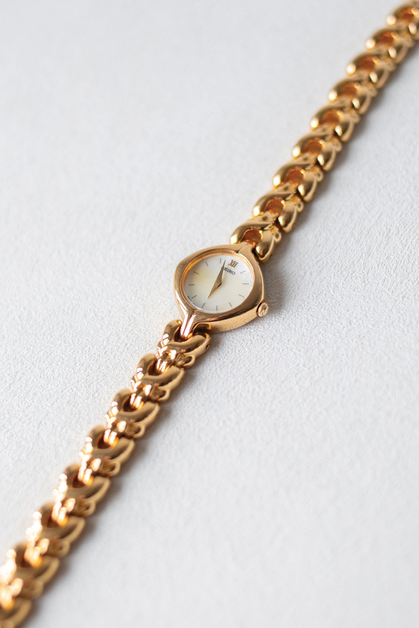 True Vintage: Seiko S7 (Pearl)