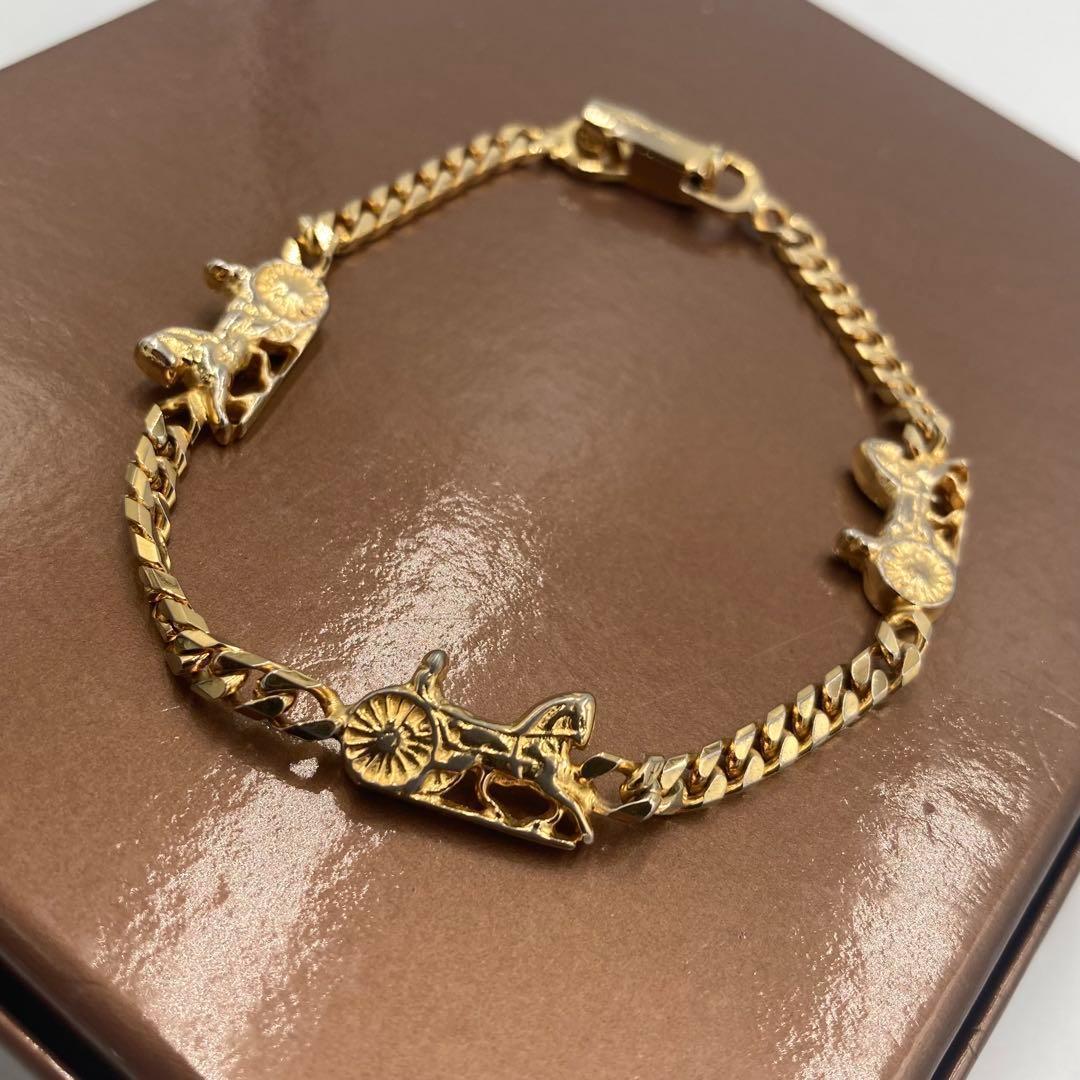 Vintage Jewelry: Celine Triomphe Motif Chain Bracelet J-C02
