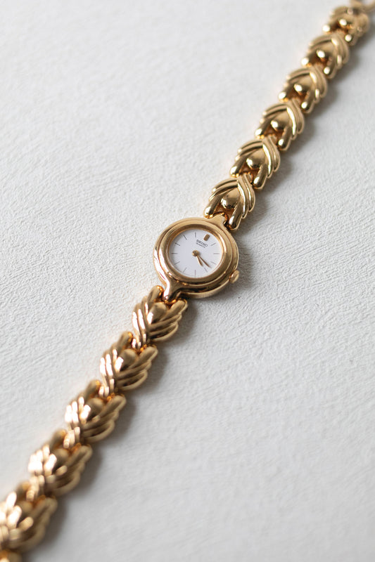 True Vintage: Seiko S12 (White)