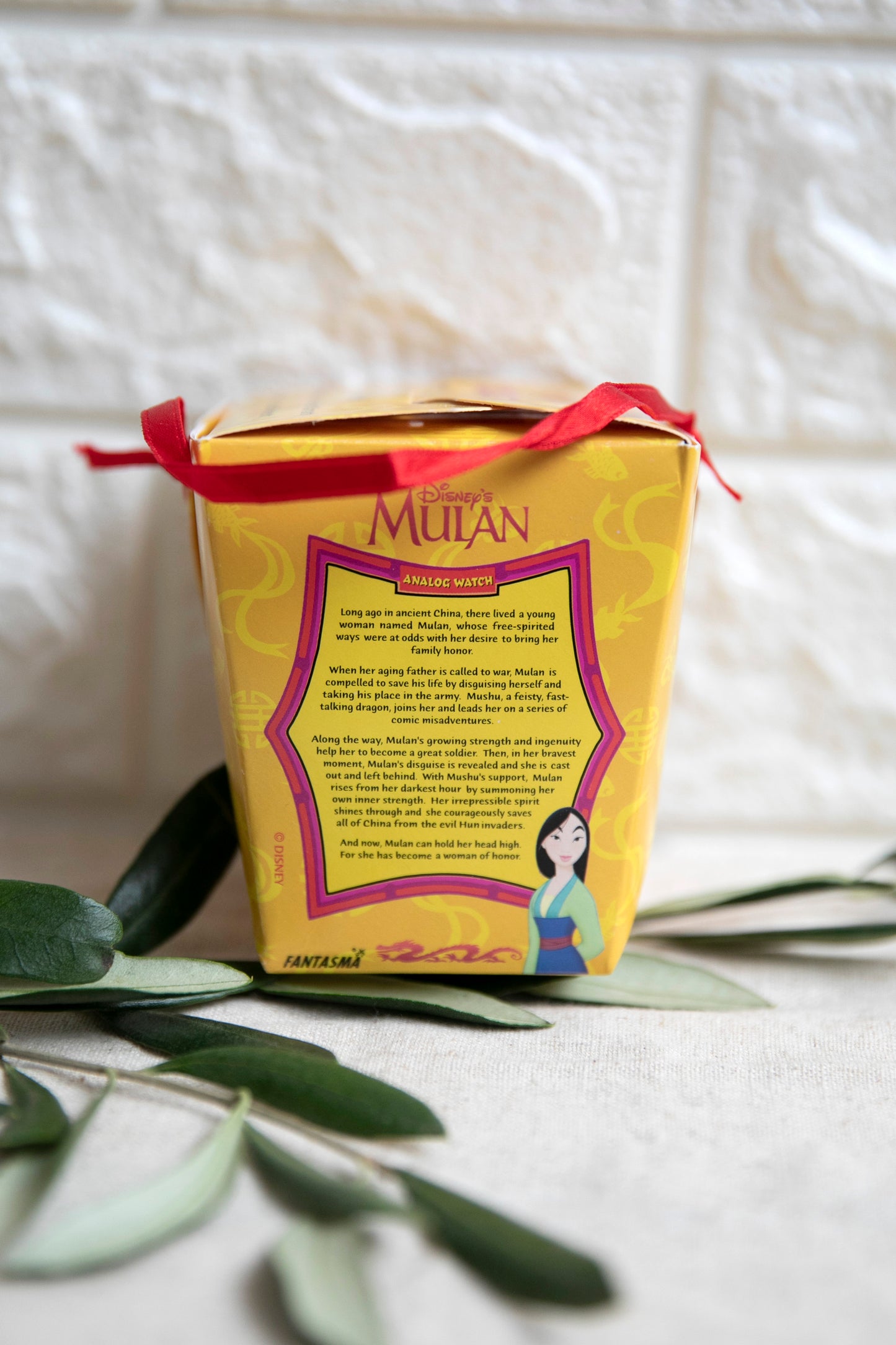 Premium Vintage: Mulan & Mushu