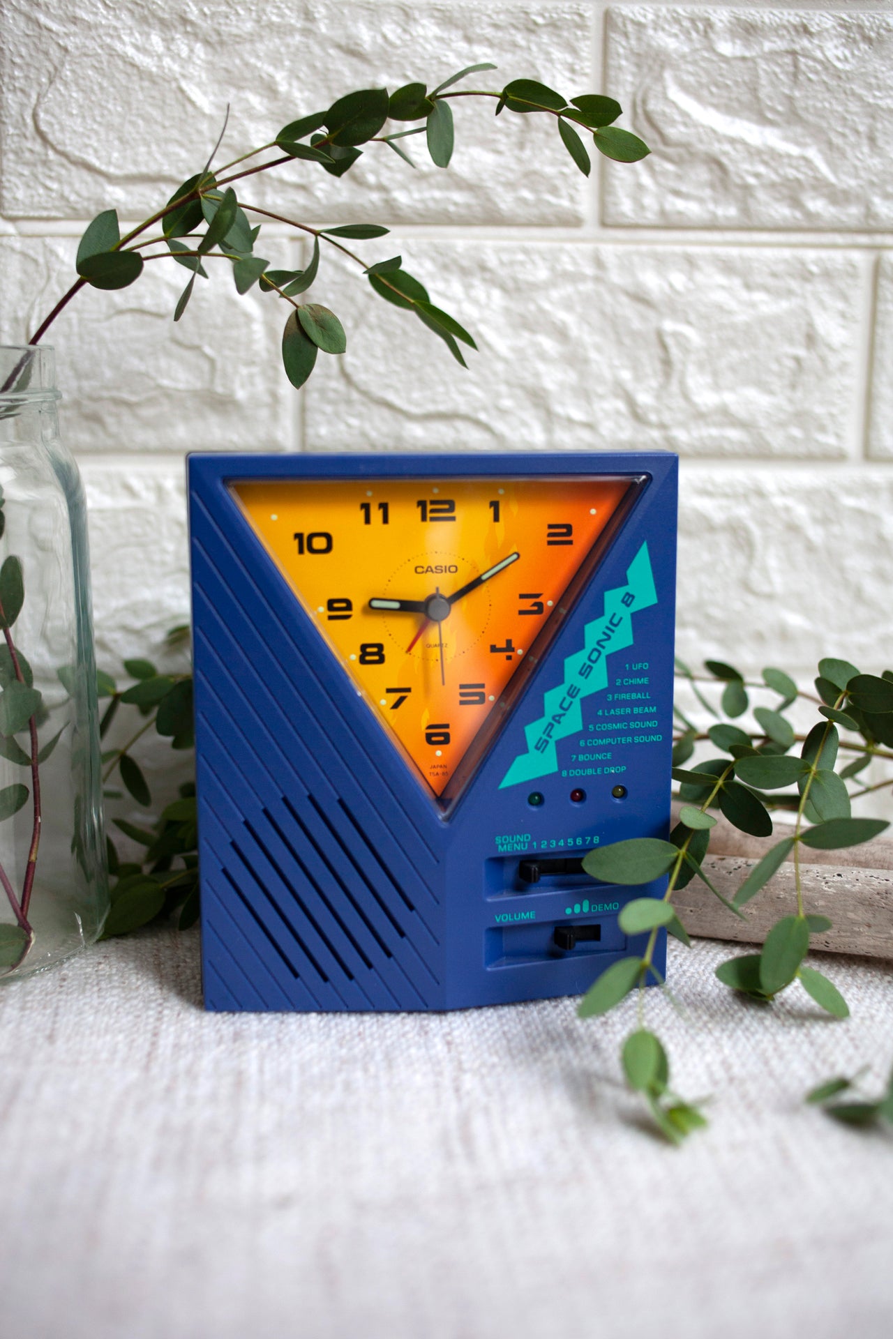 True Vintage: Retro Casio Space Sonic 8 Alarm Clock