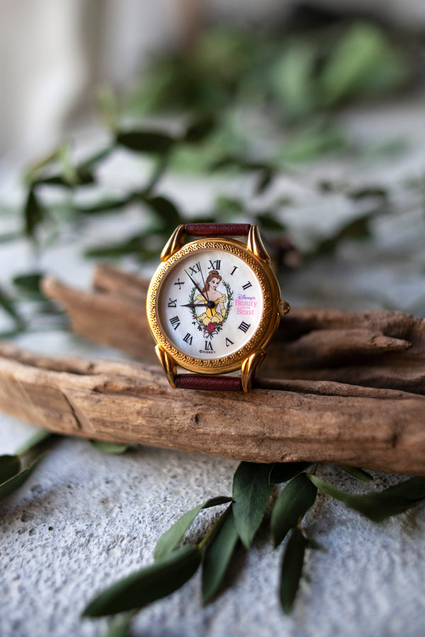 Premium Vintage: Ornate Belle Pearlescent