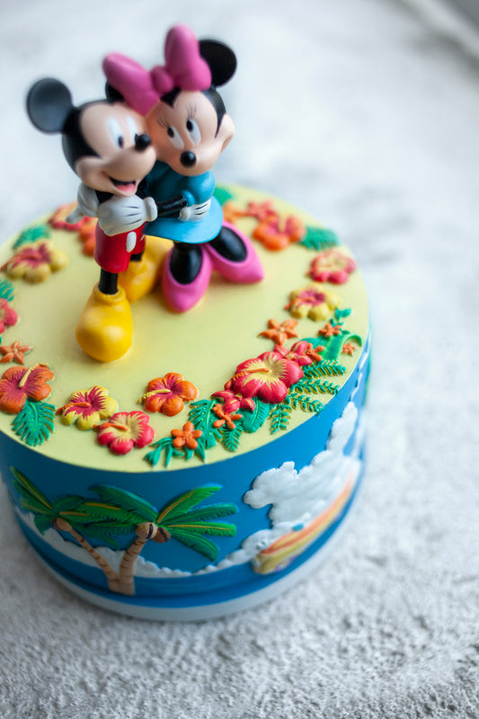 Premium Vintage: Mickey & Friends Island Vacation