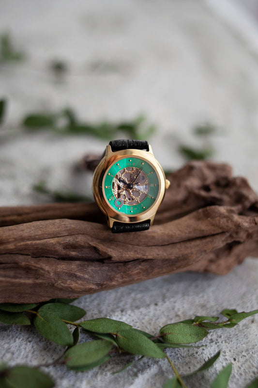 True Vintage: Relic Emerald