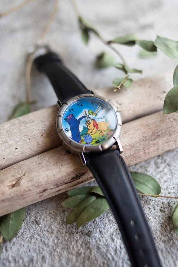 True Vintage: Pooh Dangles on a Tree